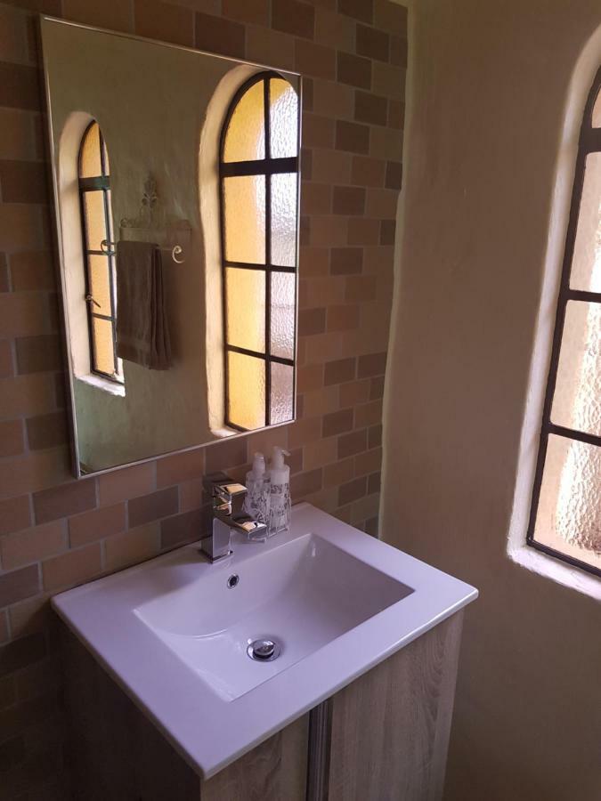 Airport Tower Lodge Kempton Park Zewnętrze zdjęcie
